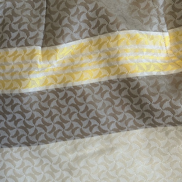 NWT Tommy Bahama Women's Shorts 100% Silk Size 10 - Picture 4 of 6